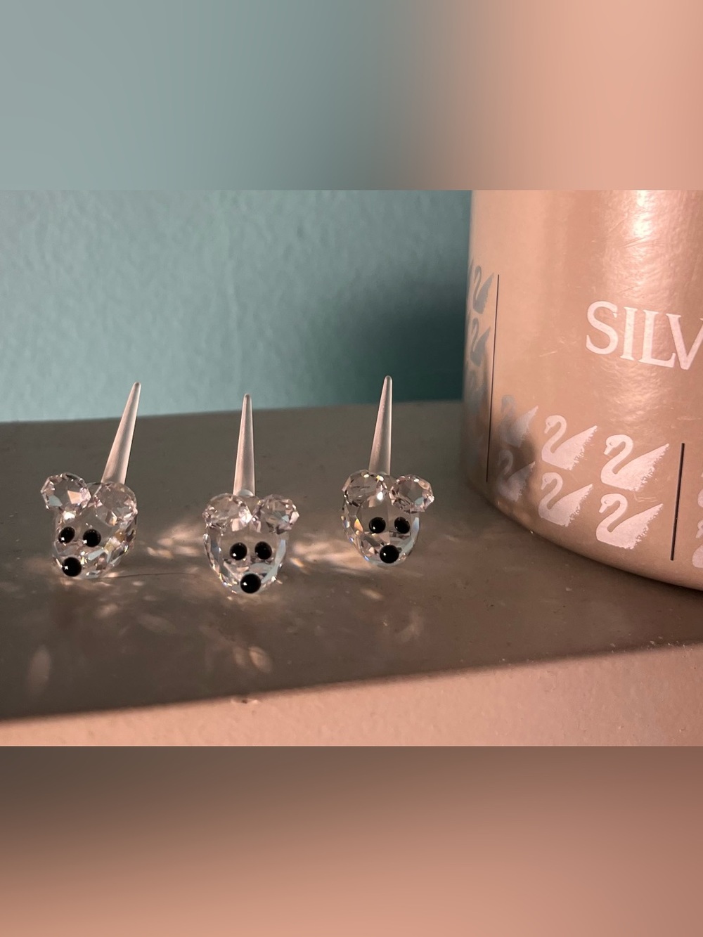 Swarovski Crystal Set Of Three Tiny Adorable Field Mice (Retired) Box Included - Picture 3 of 7